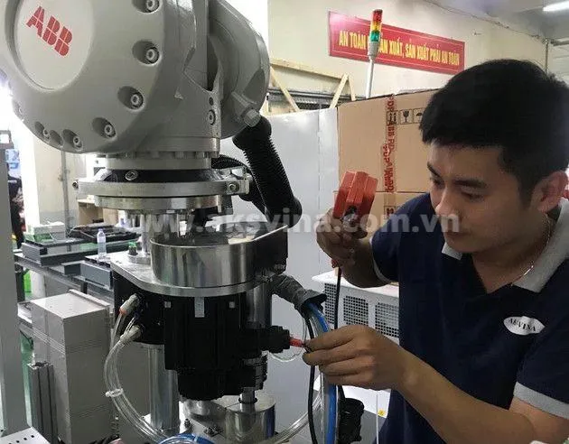 Đằng sau câu chuyện "AKS-VINA chế tạo máy": Vì sao chúng tôi được chọn làm đối tác đi đường dài?